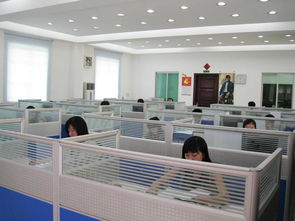 嵊州市榮藝服裝廠 專注女裝輔料制造，鑄就品質與時尚